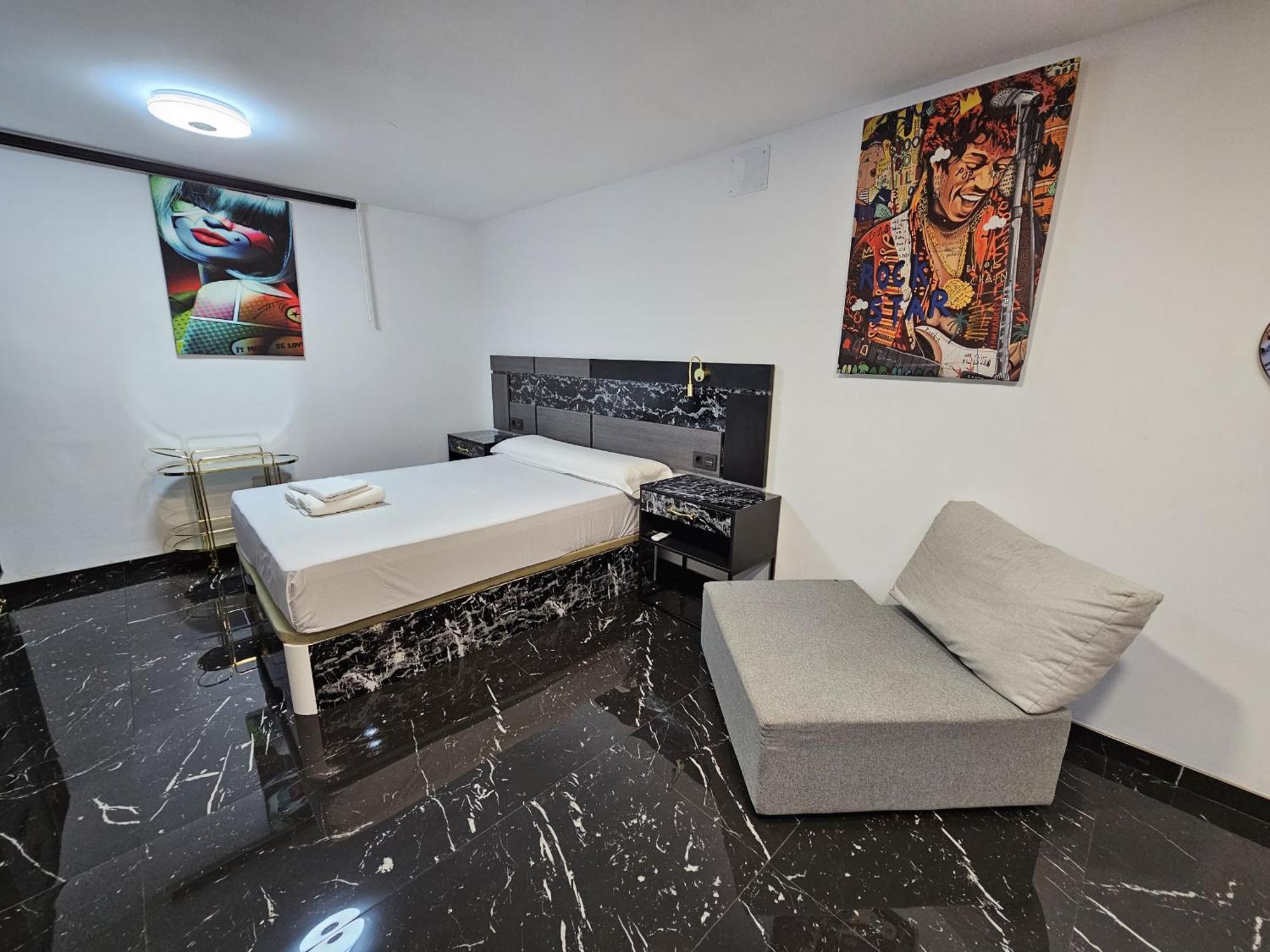 Apartamentos Benidorm Black المظهر الخارجي الصورة