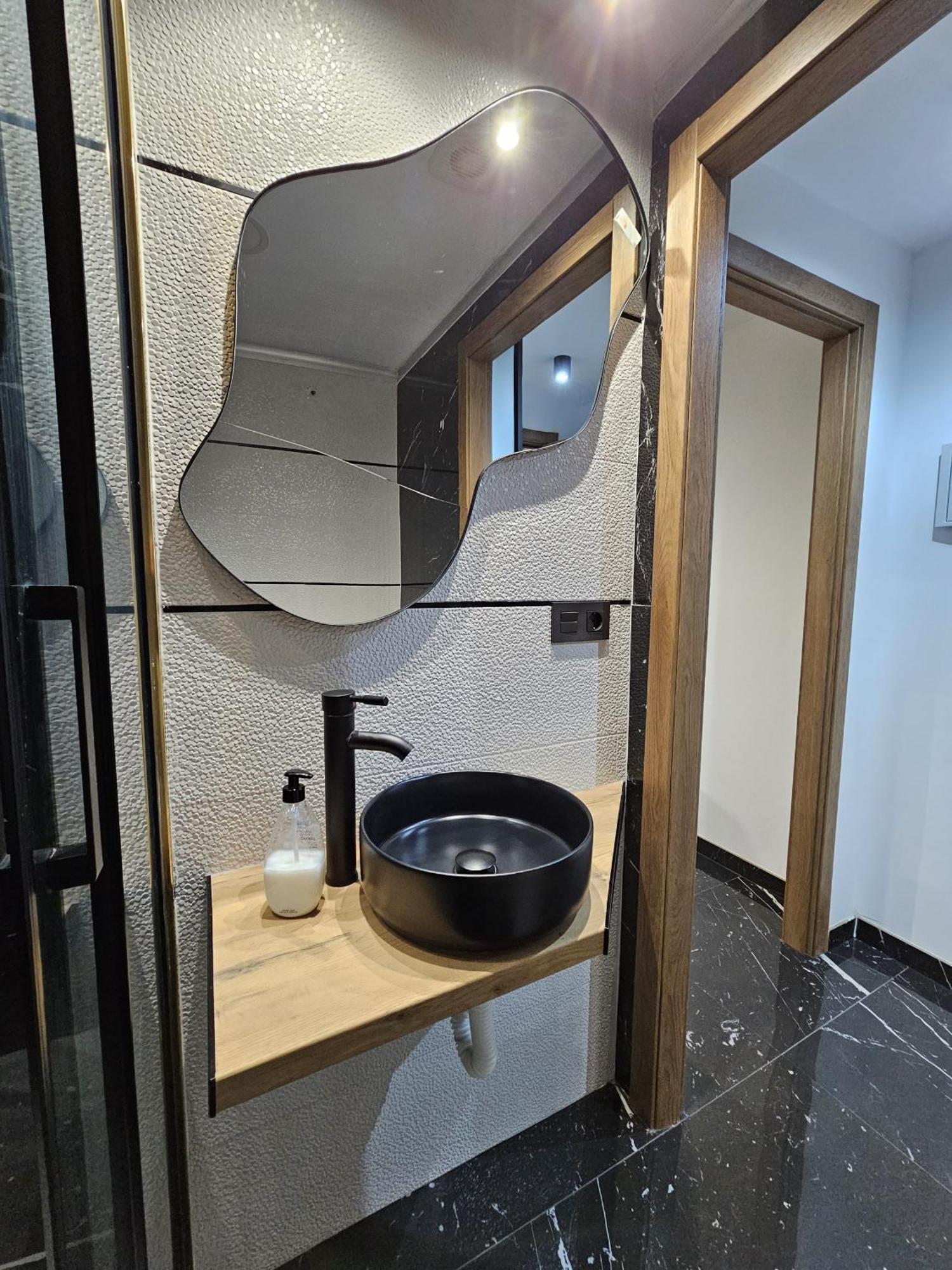 Apartamentos Benidorm Black المظهر الخارجي الصورة