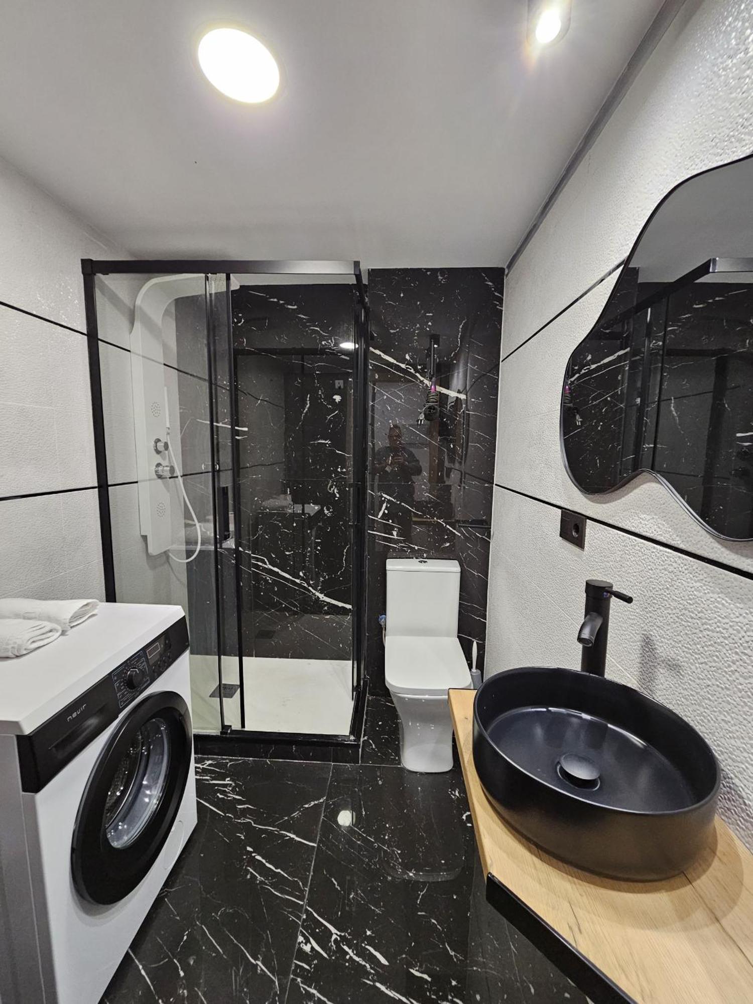 Apartamentos Benidorm Black المظهر الخارجي الصورة
