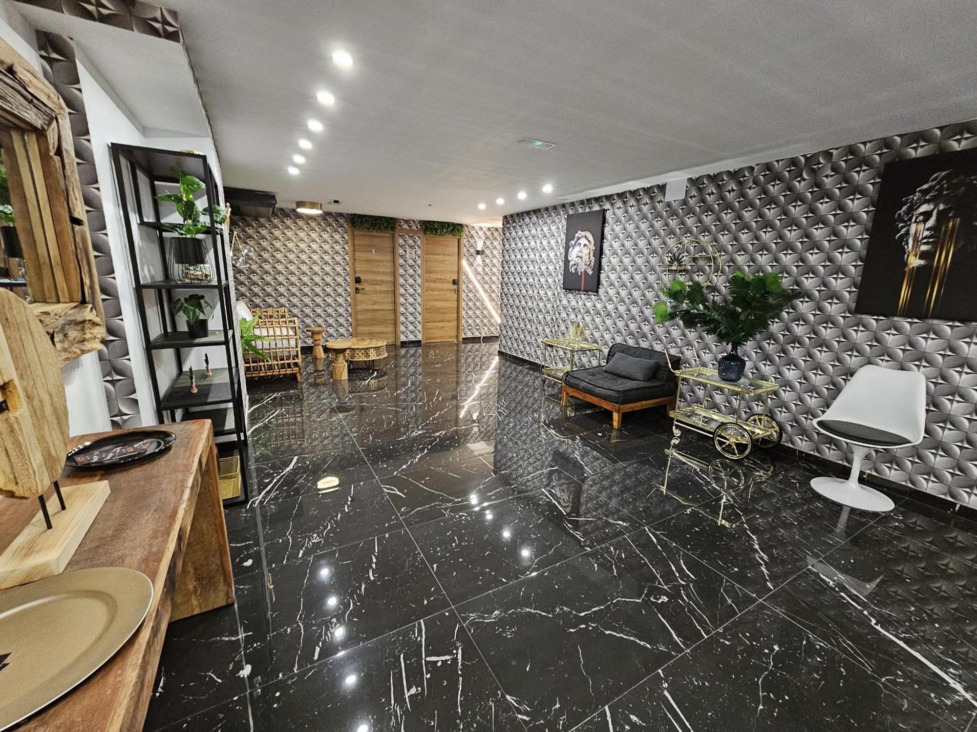 Apartamentos Benidorm Black المظهر الخارجي الصورة