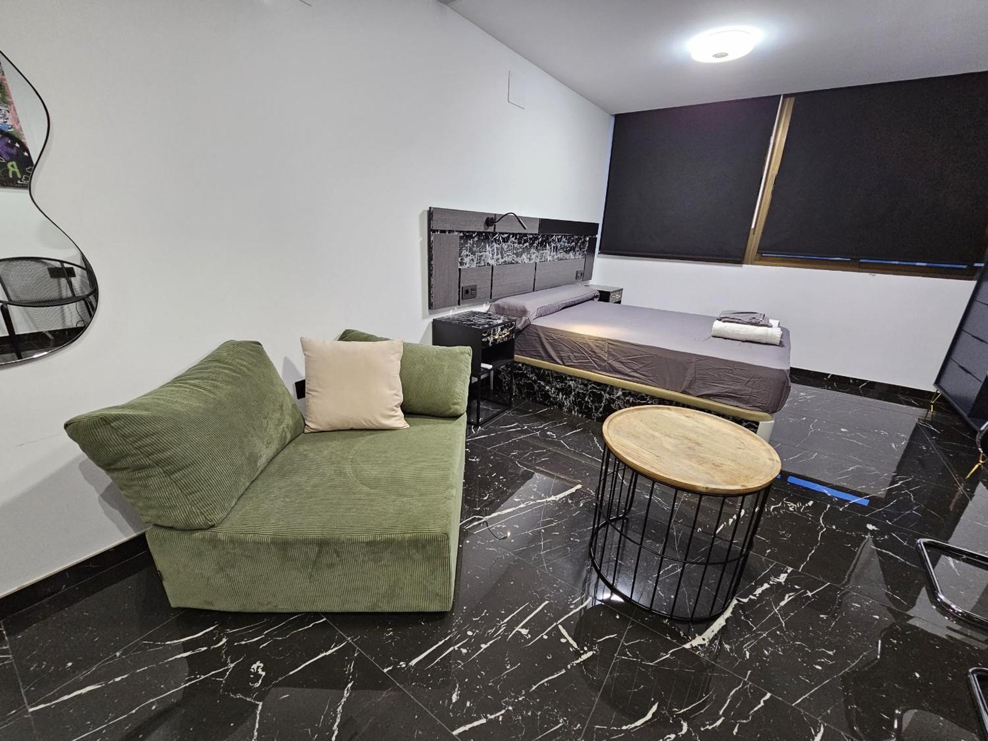 Apartamentos Benidorm Black المظهر الخارجي الصورة