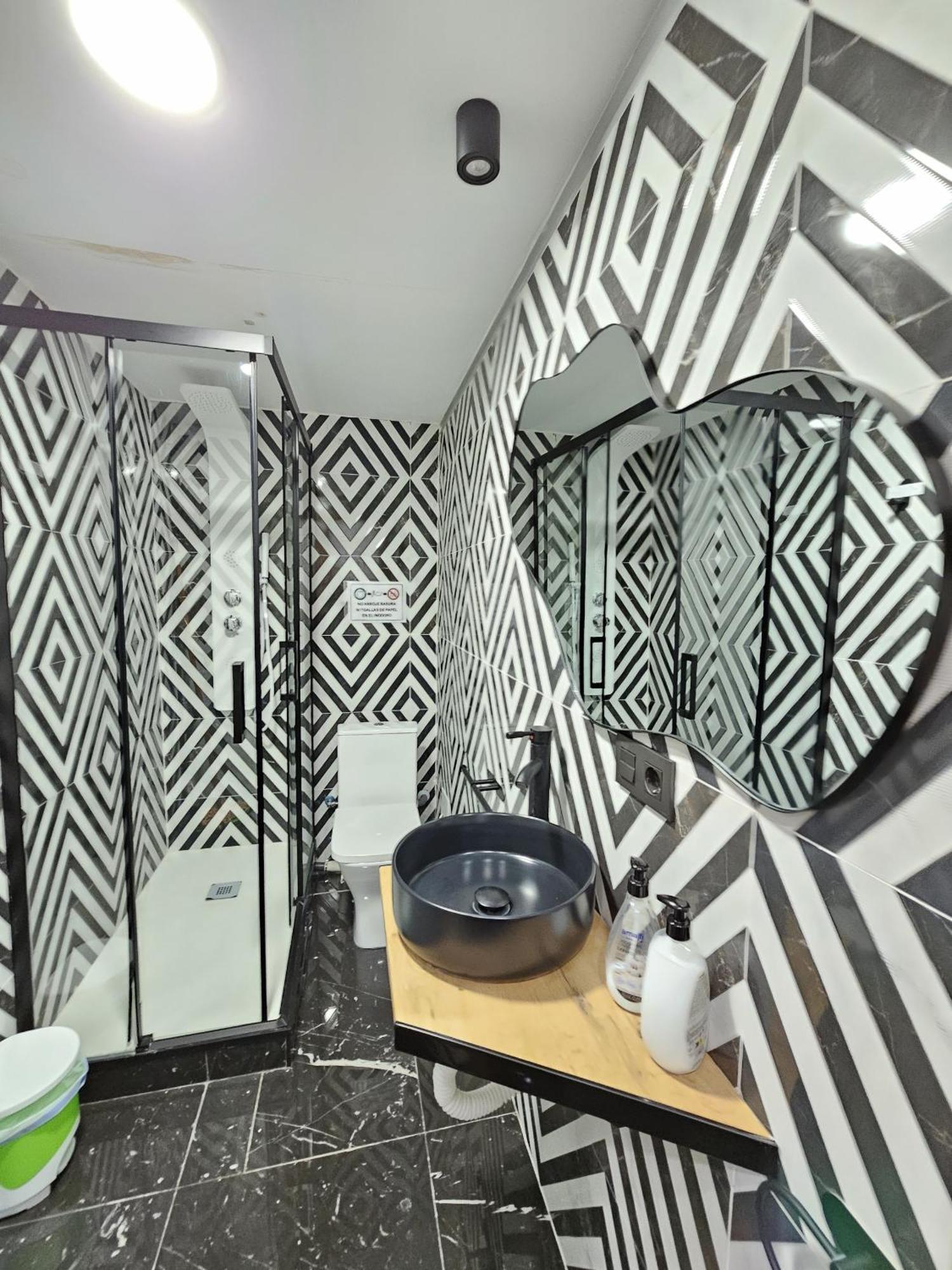 Apartamentos Benidorm Black المظهر الخارجي الصورة