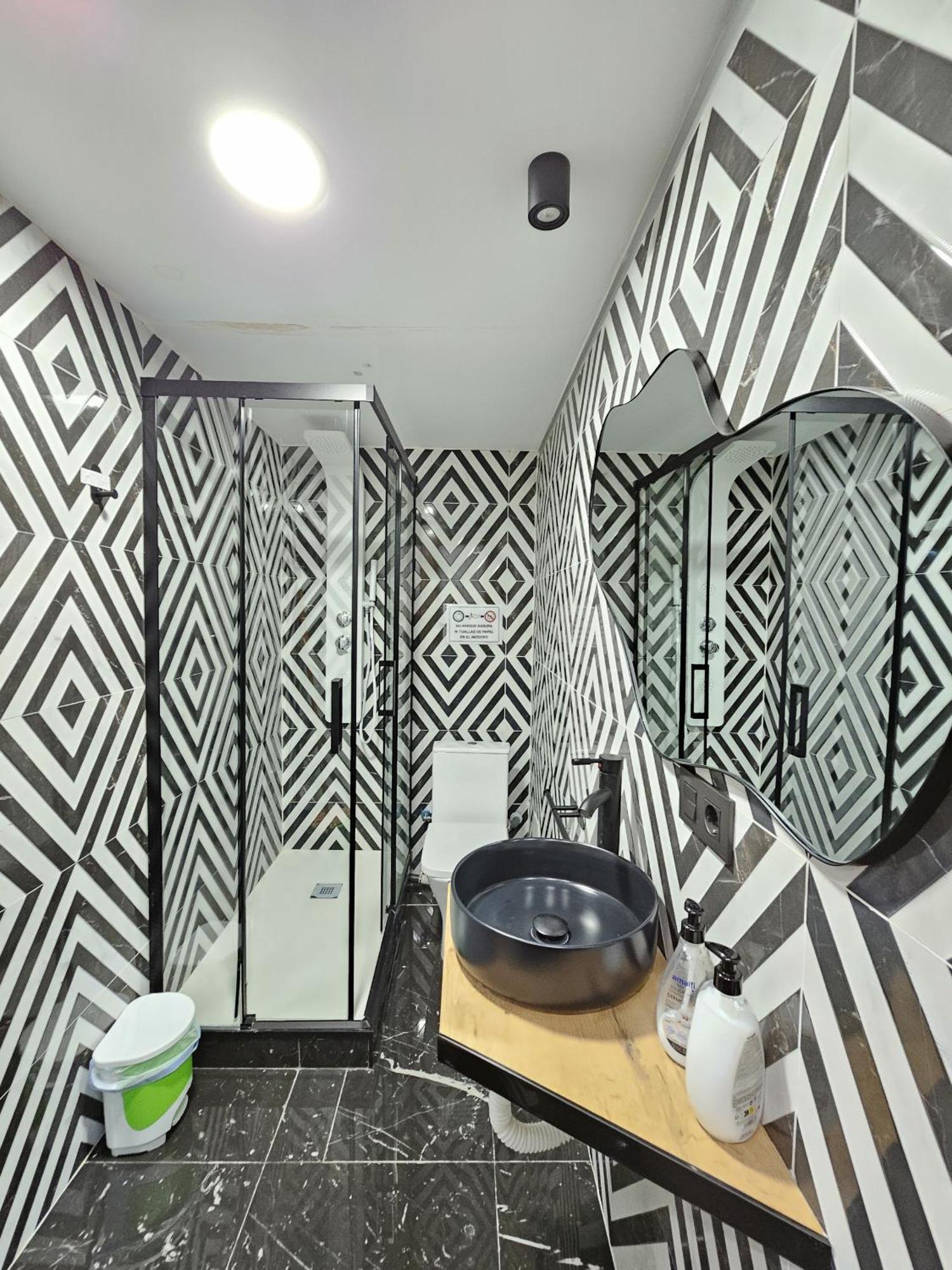 Apartamentos Benidorm Black المظهر الخارجي الصورة